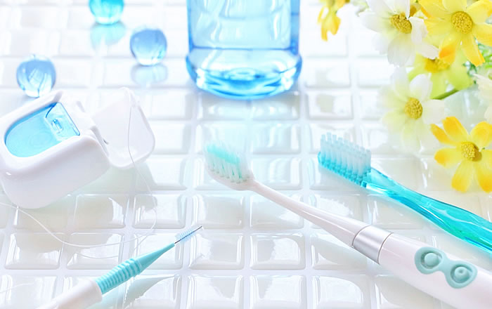 正しい歯磨き、口腔ケア用品の使用