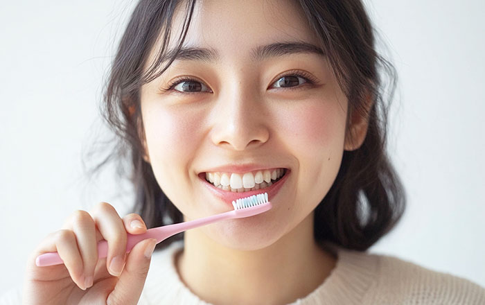 被せ物や詰め物が外れるのを防ぐための日頃のケア:正しい歯磨き