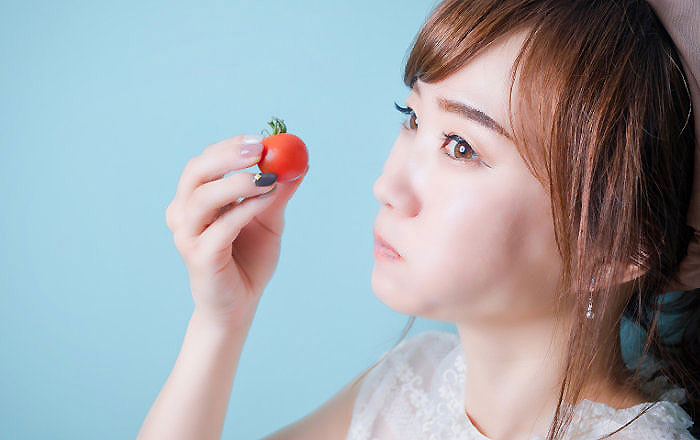 頬の7つの役割:食べ物を運ぶ