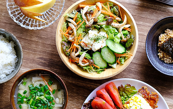 口臭の予防・改善方法：消化を助ける食材（野菜・酵素）の活用