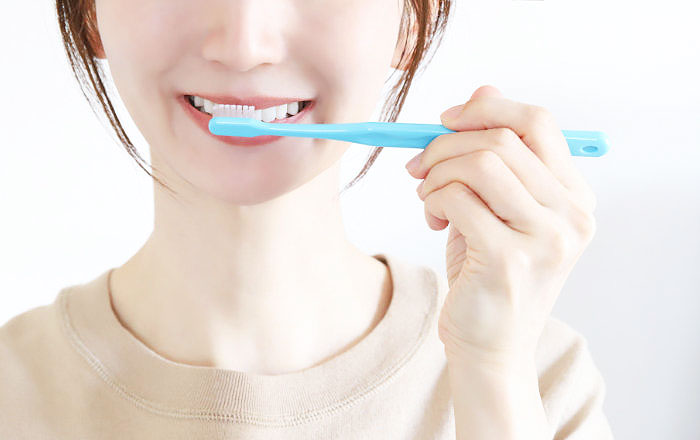 今日から始める!お口から美肌をつくるためのステップ:スキンケア+オーラルケアのW習慣