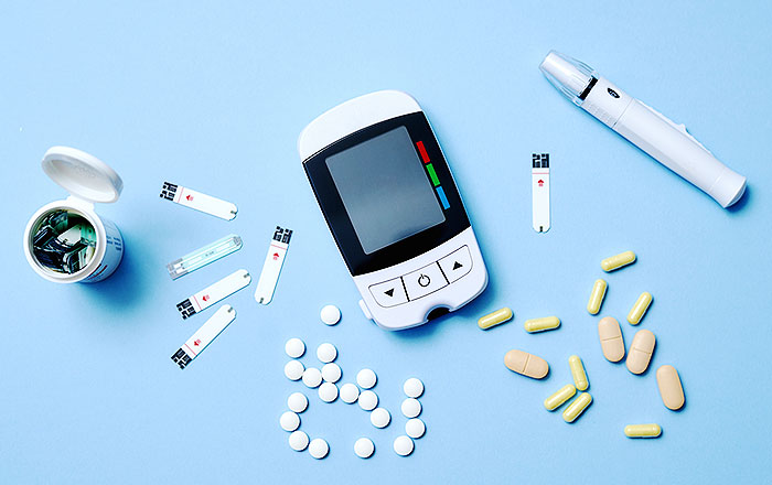 抜歯即時インプラントと即時荷重インプラントが可能になる条件:全身の健康状態